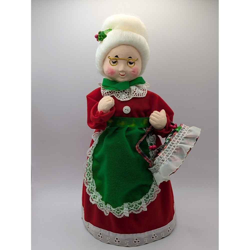 Mrs Claus Figurine Paper Mache Cardboard 12" Red Velvet Dress Lace‎ Trim Basket